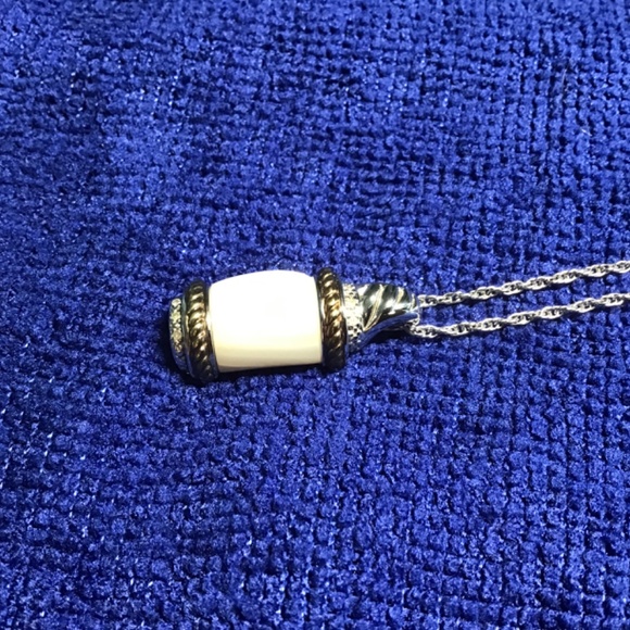 Contemporary Set, sterling silver chain with pendant and earrings - Picture 5 of 13